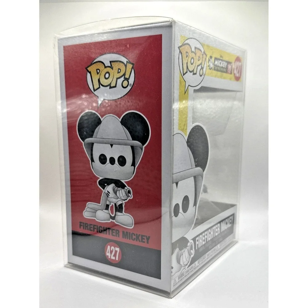 Firefighter Mickey Disney 90 Years The True Original Funko Pop #427 in Protector